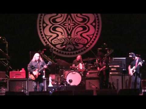 Gov't Mule - Sweet Leaf (Black Sabbath) - Mt. Jam 2016