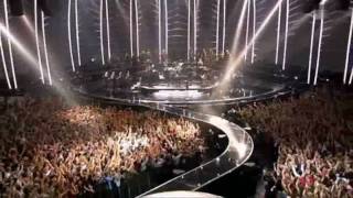 Robbie Williams - A Place To Crash [Live in Berlin]