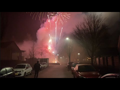 2x Tears from heaven - XB4107 + TB304 Universe