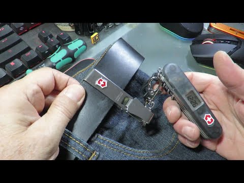 Vidéo : Victorinox Multiclip 4.1858 (passant de ceinture avec mousqueton)