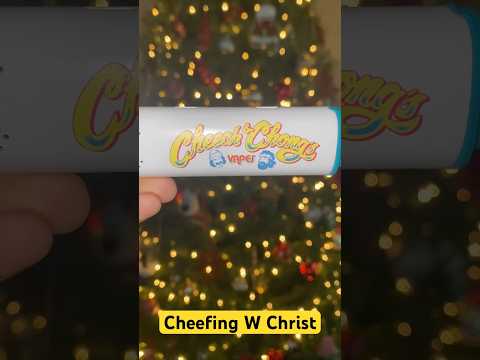 Just A Vape 😶‍🌫️ Cheech & Chong Vaporizer Review 🎄 #christmas