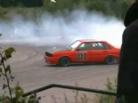 Audi 80 General Lee Drift