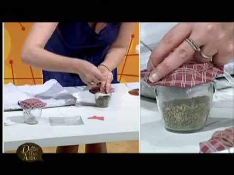 MANI DI LARA - Decorazione e recupero di un vasetto con il moosgummi