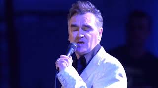 Morrissey - the last of the famous international playboys (live at the hollywood bowl) hd