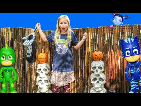 ASSISTANT and Vampirinas has a Surprise Pumpkin Hunt with PJ Masks