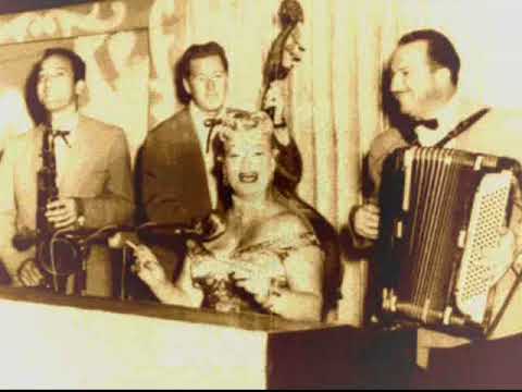 Belle Barth sings "I Can't Believe That You're In Love With Me"