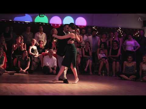 John Zabala y Claudia Cavagnini Tango La Bicoca (Milonga La Yunta - Paris)