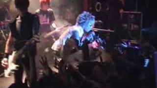 Dir en grey - The Domestic Fucker Family [Live in Shanghai 2002.04.10]