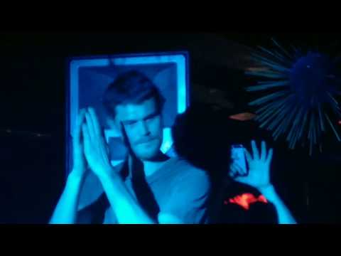 Volen Sentir - Na Dvore Dozhd' played by Izhevski