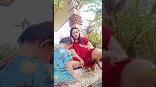 Download lagu GATHERING WITH MY CHILDREN AGAIN, GAYS mp3