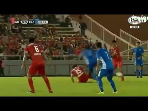 Patada de Rodríguez a Camacho y expulsión