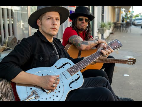 Eric Johanson - Riverbend Sessions Ep. 2 feat. Eric McFadden - "Hanging Moon"