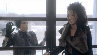 Singer Reveals What Happened Inside Private Plane Where Prince Collapsed