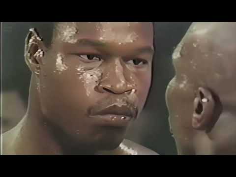 "The Easton Assassin" Larry Holmes vs "Black Destroyer" Earnie Shavers 2 // Highlights