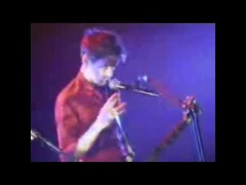 Muse - Plug in Baby and Fillip Astoria 2000