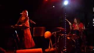 Gwenno 03 Banter + Calon Peiriant (OSLO London 22/09/2015