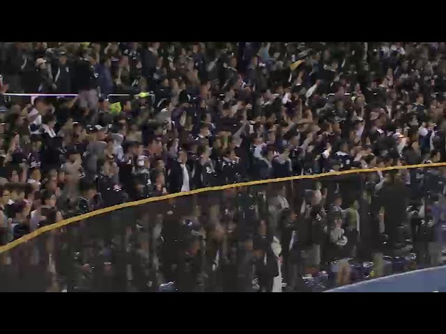 7回裏 マリーンズ井上が2本目のヒット!! フルスイングで「らしさ」発揮!! 2014/4/4 M-F