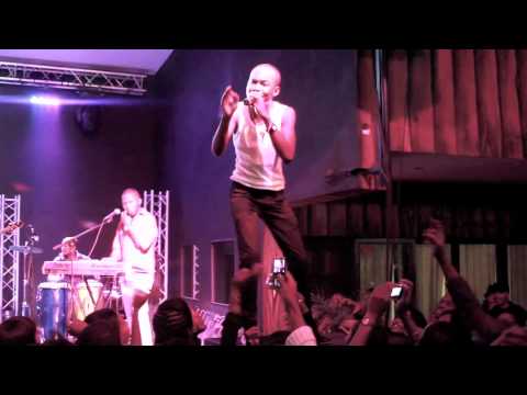 Puto Portugues em moçambique.m4v