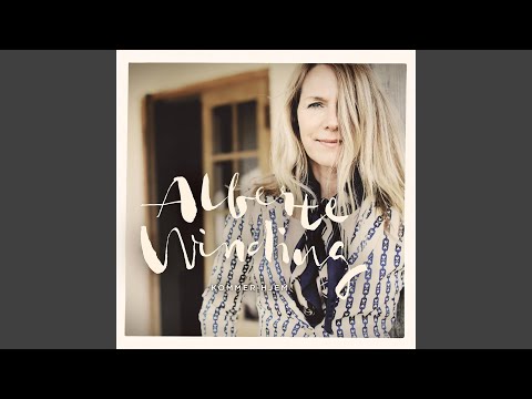 download lagu mp3 mp4 Alberte Winding Kys Din Kreste P Rejsen, download lagu Alberte Winding Kys Din Kreste P Rejsen gratis, unduh video klip Alberte Winding Kys Din Kreste P Rejsen