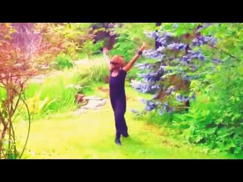 Stars On 33 - Strangers (Music Video)