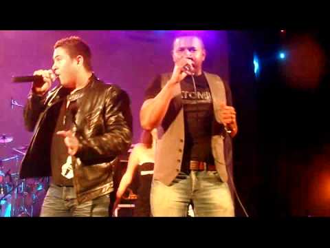 Jerome Payet , Cédric Analyse, Speed Faya , Sélio   chantent NINA