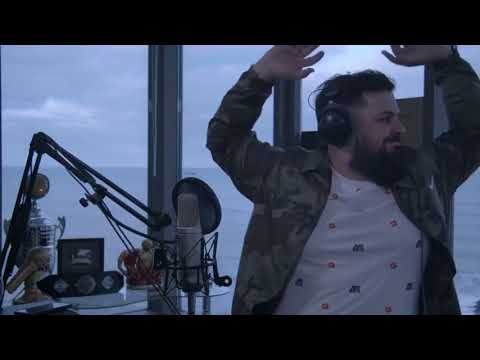 PAPO REACCIONA MINUTAZOS DE JOTA Y CHOQUE