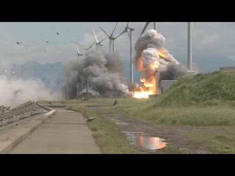 Japan's rocket engine test fails with explosion