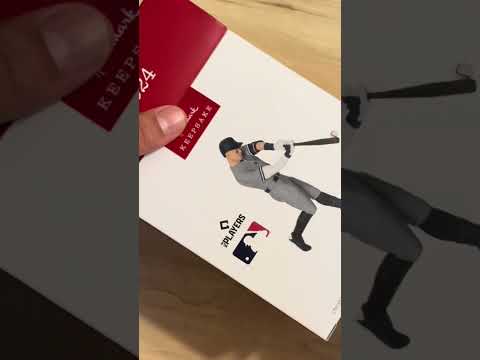 Unboxing Aaron Judge Hallmark keepsake ornament! #yankees #worlddseries