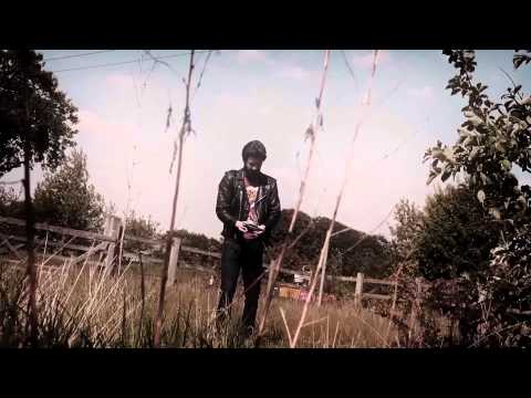 "Undead" by Graham Jones - Four4 Horror Short Film Competition 2013