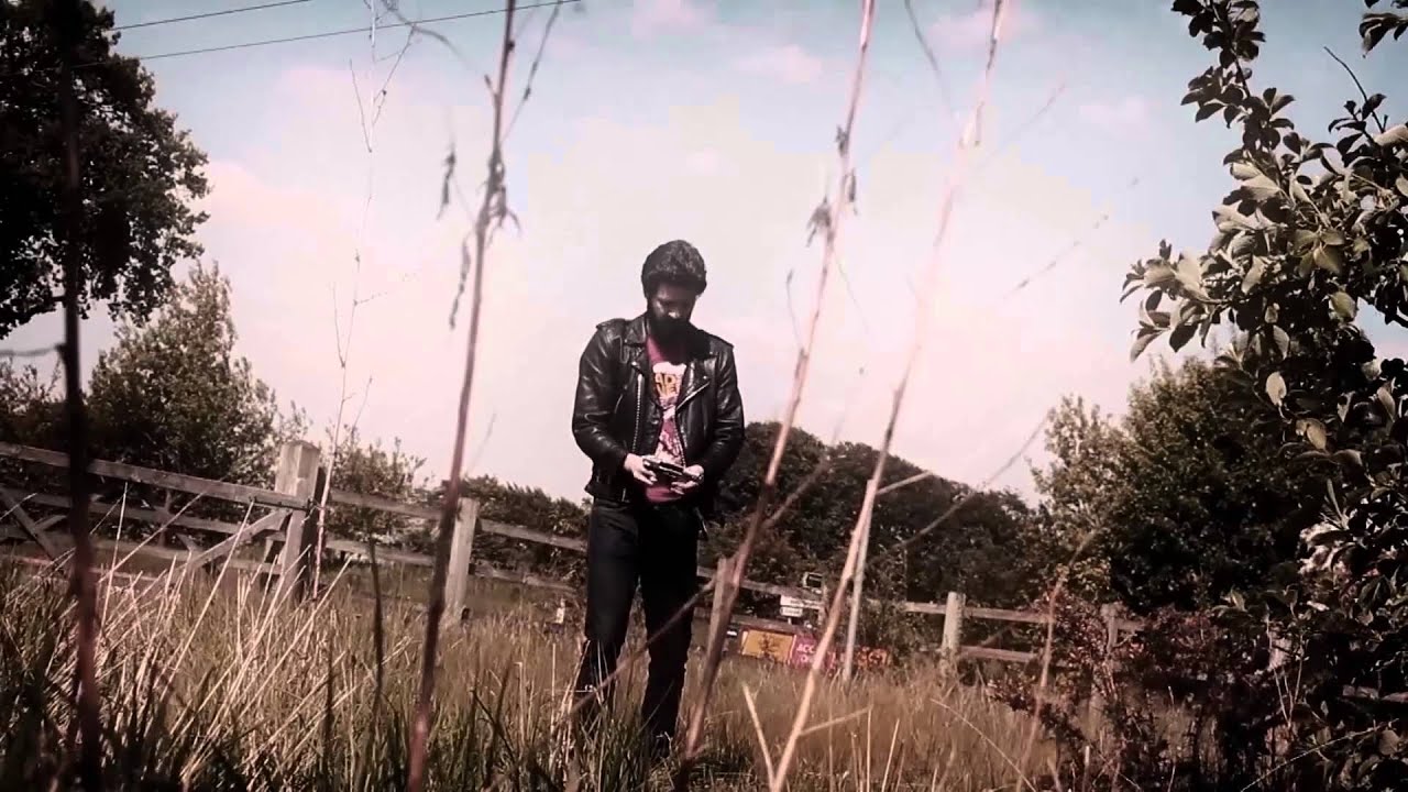 "Undead" by Graham Jones - Four4 Horror Short Film Competition 2013