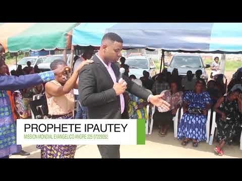 Prophet IPAUTEY demonstrates the power of the HOLY SPIRIT and the power of JESUS