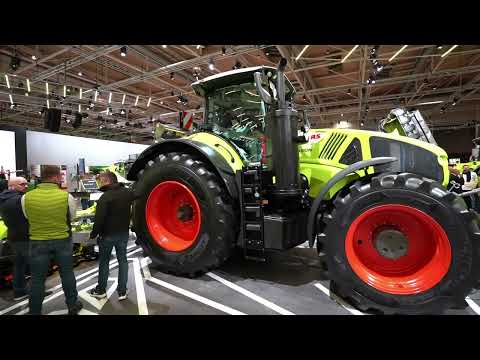 Big 2024 CLAAS AXION 930 tractor