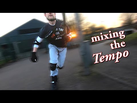 skating sprints, speed bursts, narrow rough streets  - inline skating, Rollerblading, Aeon 80
