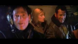 Die Hard 2 (1990) - Trailer