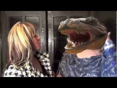 BACKSTAGE 15  AMIGAS Y RIVALES, LAS ESTRELLAS TAMBIÉN SE CAEN