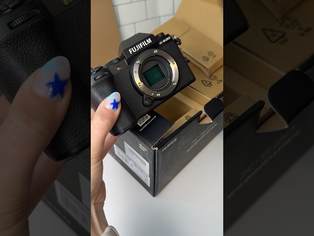 Vídeo relacionado con FUJIFILM X-S20 + FUJINON XC15-45mmF3.5-5.6 OIS PZ Kit