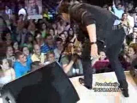 Lutajuća kamera - Stefan Petrušić - pobednik "Zvezda Granda 2010/11" - 22.06.2011.