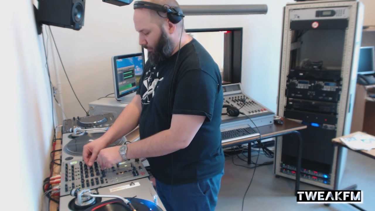 Prosumer - Live @ TweakFM 2013