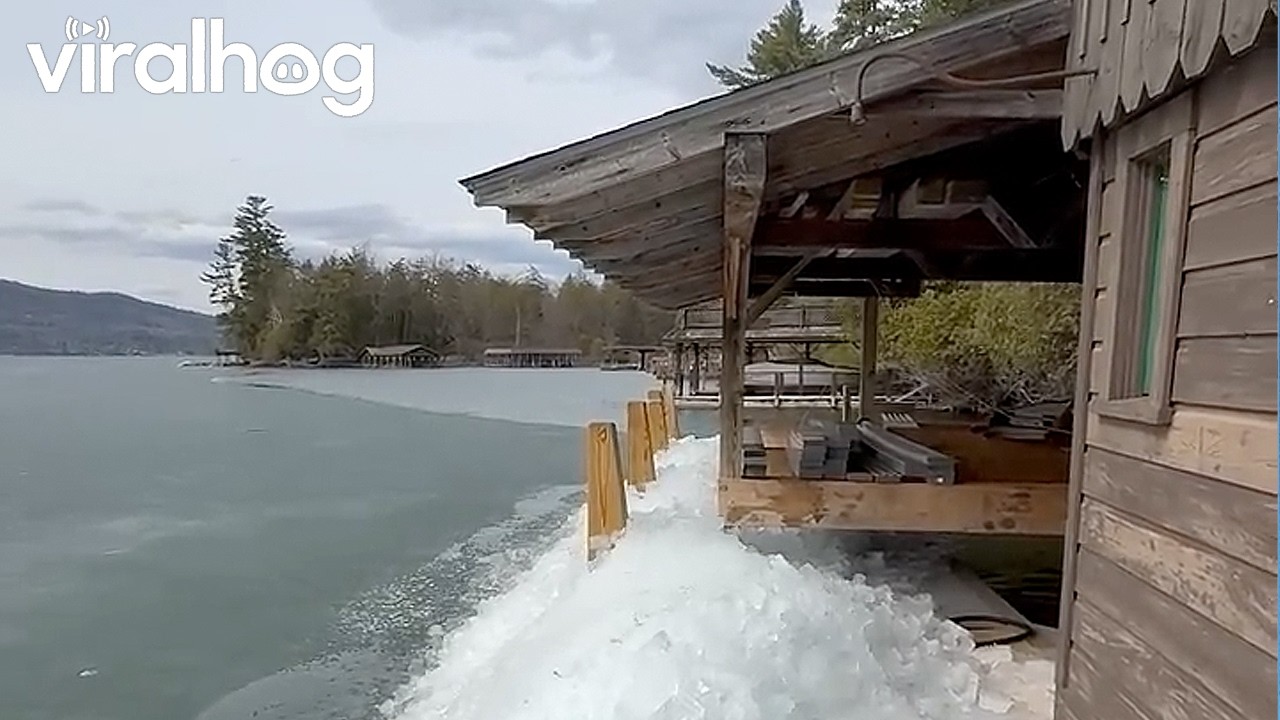 Ice Ramps On Lake George || ViralHog