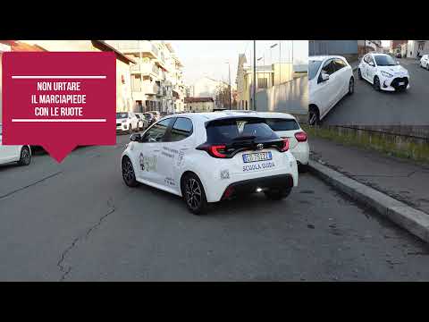 Parcheggio ad S in retromarcia