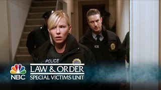Law &amp; Order: SVU - A Shocking Arrest (Episode Highlight)