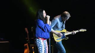 2019 06 30 Sara Evans - Long Way Down