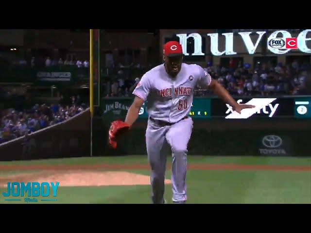 Schwarber Yells at Amir Garrett after striking out, a breakdown