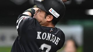 ソフトバンク近藤が死球で緊急交代！ベンチ前で痛みに苦悶