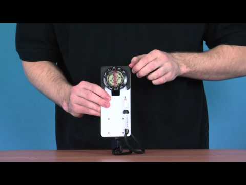 Cetacea Navigation Slate with Mini Retractor - www.simplyscuba.com