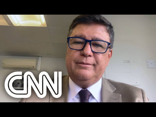 Senador diz ter retirado três assinaturas da CPI do MEC | VISÃO CNN