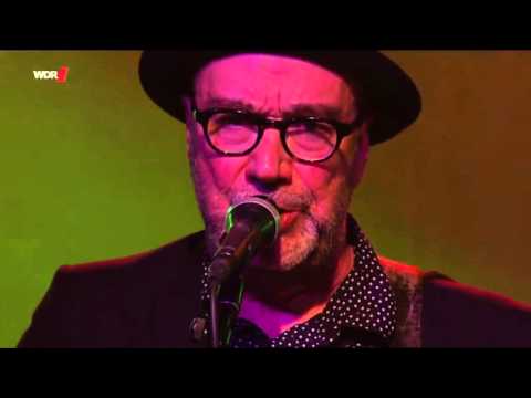 Fischer-Z The Worker live at Harmonie 9 March 2016