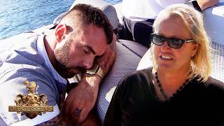 Download lagu Sick Alert! 🤢 Robert Geiss’ Guys' Trip on the Brink! 😵‍💫 | The Geissens #RTLZWEICLASSIC #110 mp3