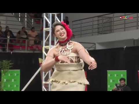 Litara Ieremia-Allan performs a stunning Samoan siva on the crowning night of Miss Heilala 2025-26.