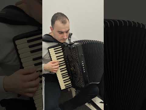 Djordje Davidovic - Suparat am fost de mic (Rumunska pesma) / Vasile Pandelescu